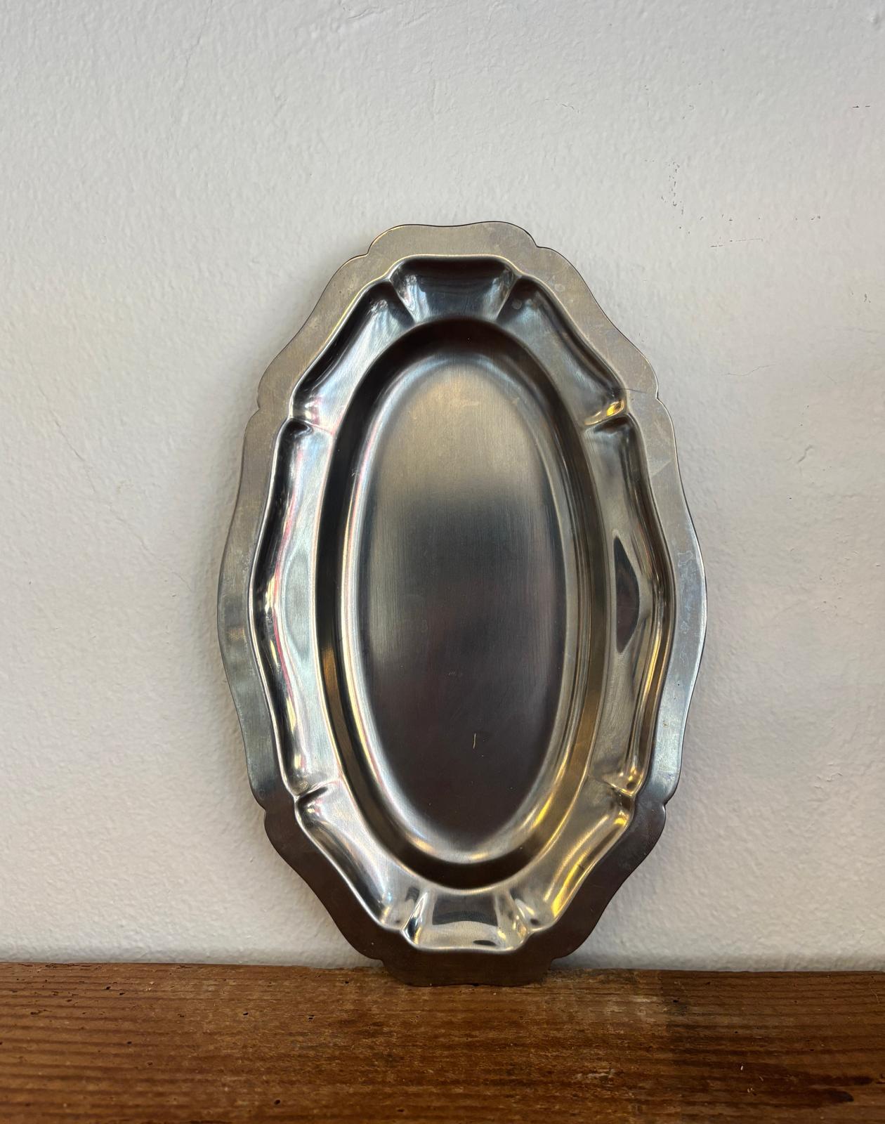 Lille ovalt stålfad 