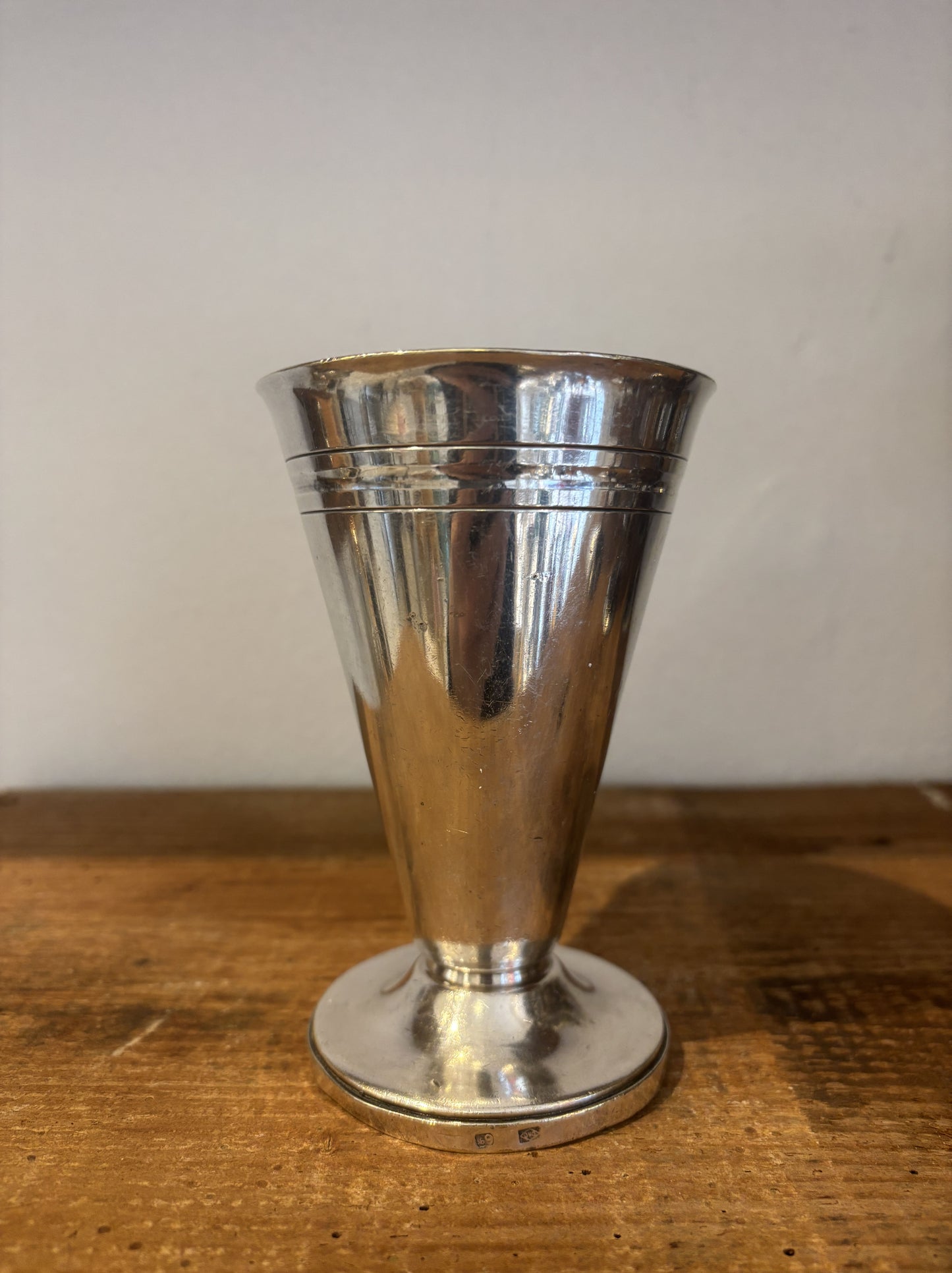 Patineret isskål i pletsølv