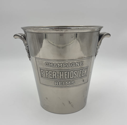 Piper-Heidsieck champagnekøler med drueklaser