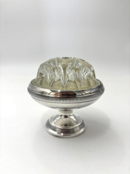 Pique Fleurs på fod