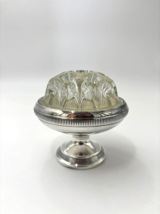 Pique Fleurs på fod