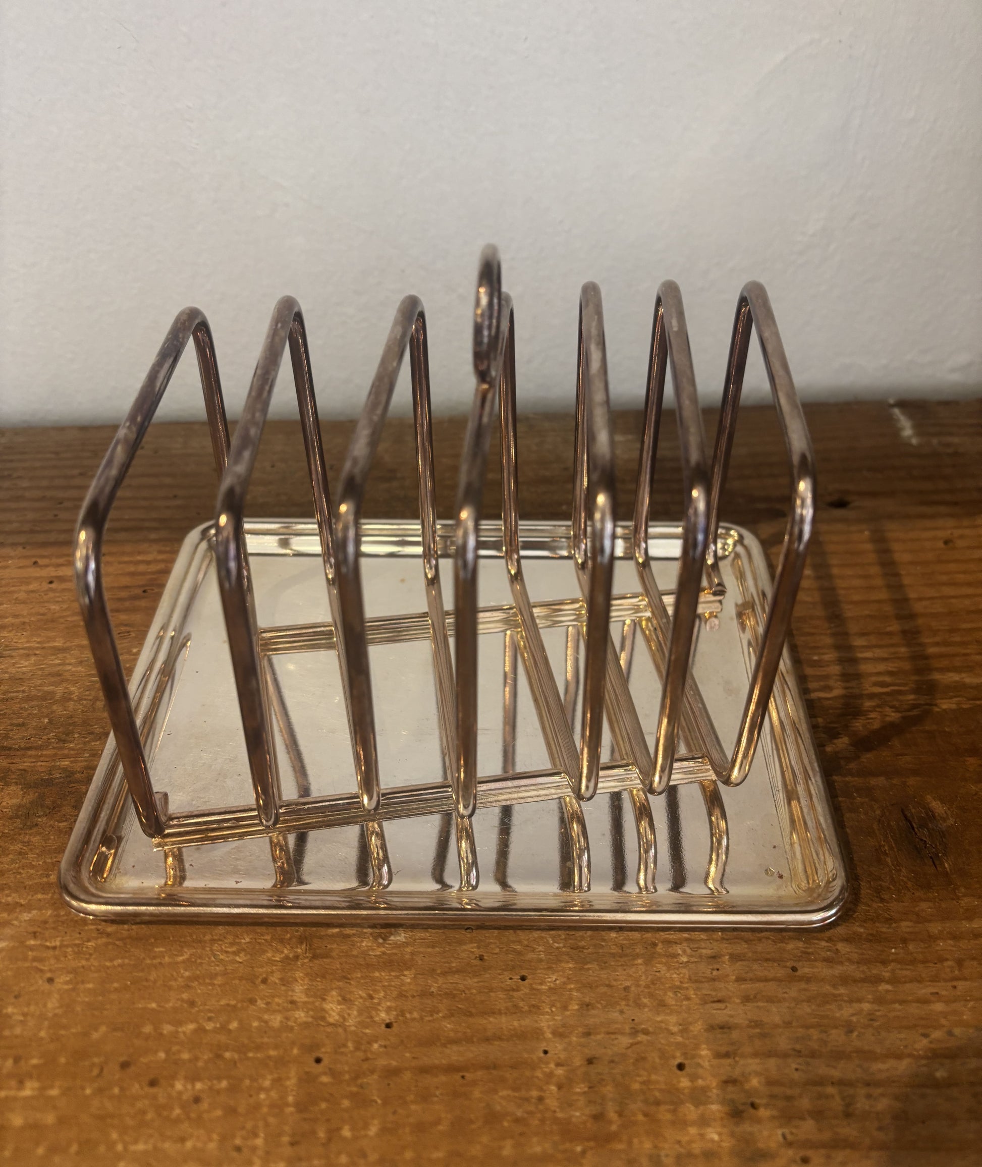 Forsølvet porte a toast med bakke