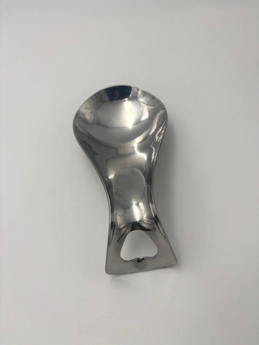 Skål med hjertehåndtag