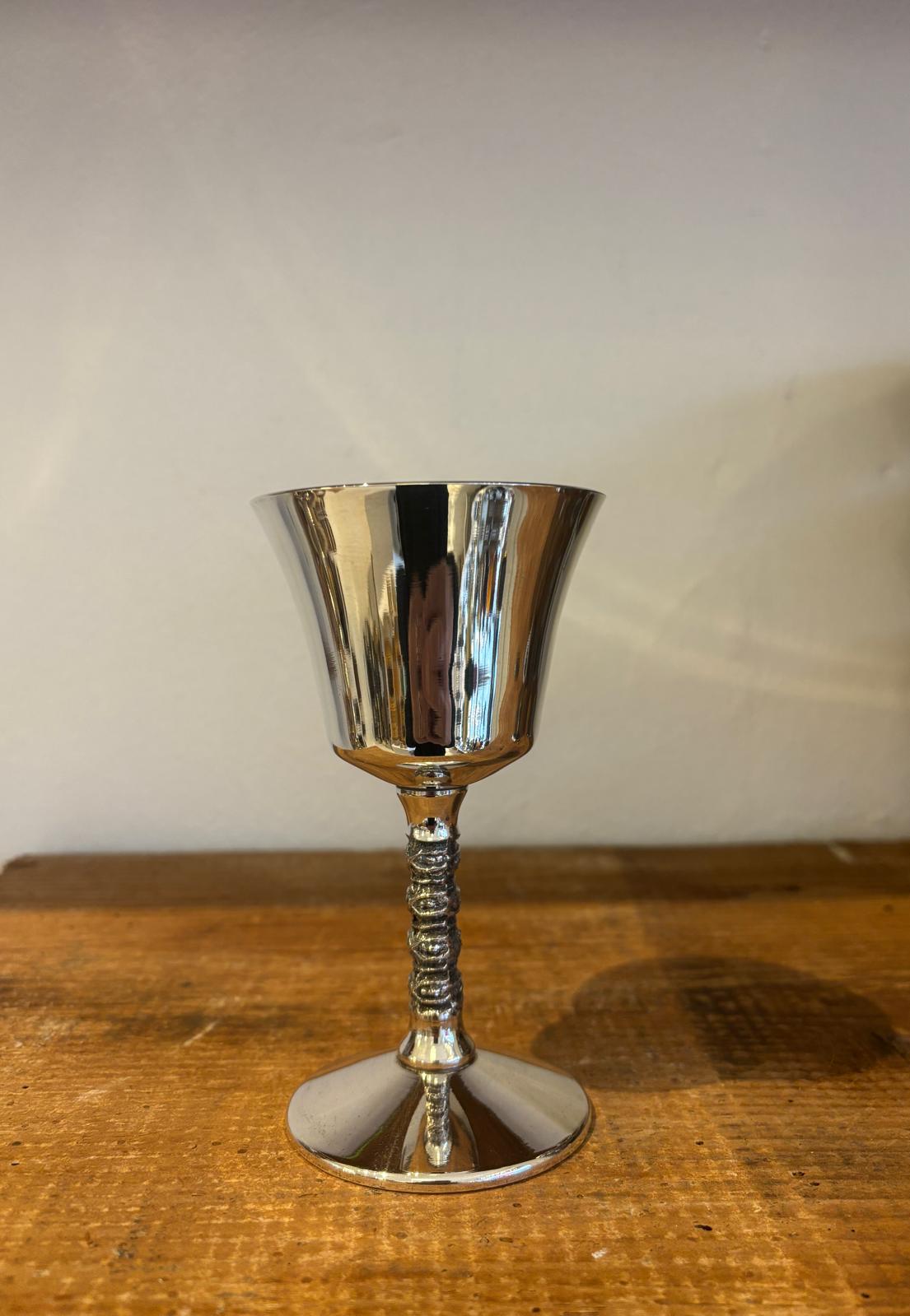 Spansk vinglas eller dessertglas