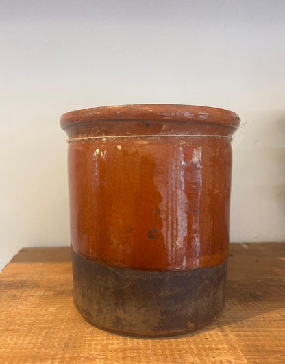 Rummelig sydfransk krukke 