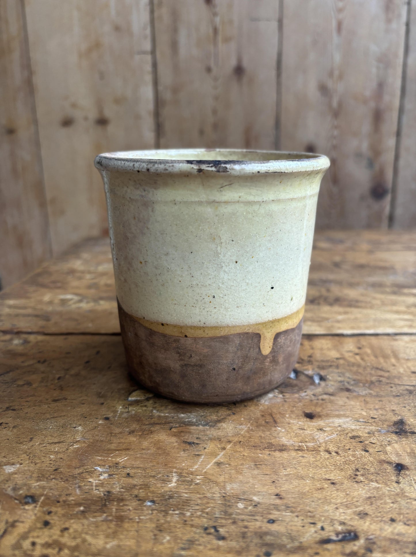 Small Southern French jar