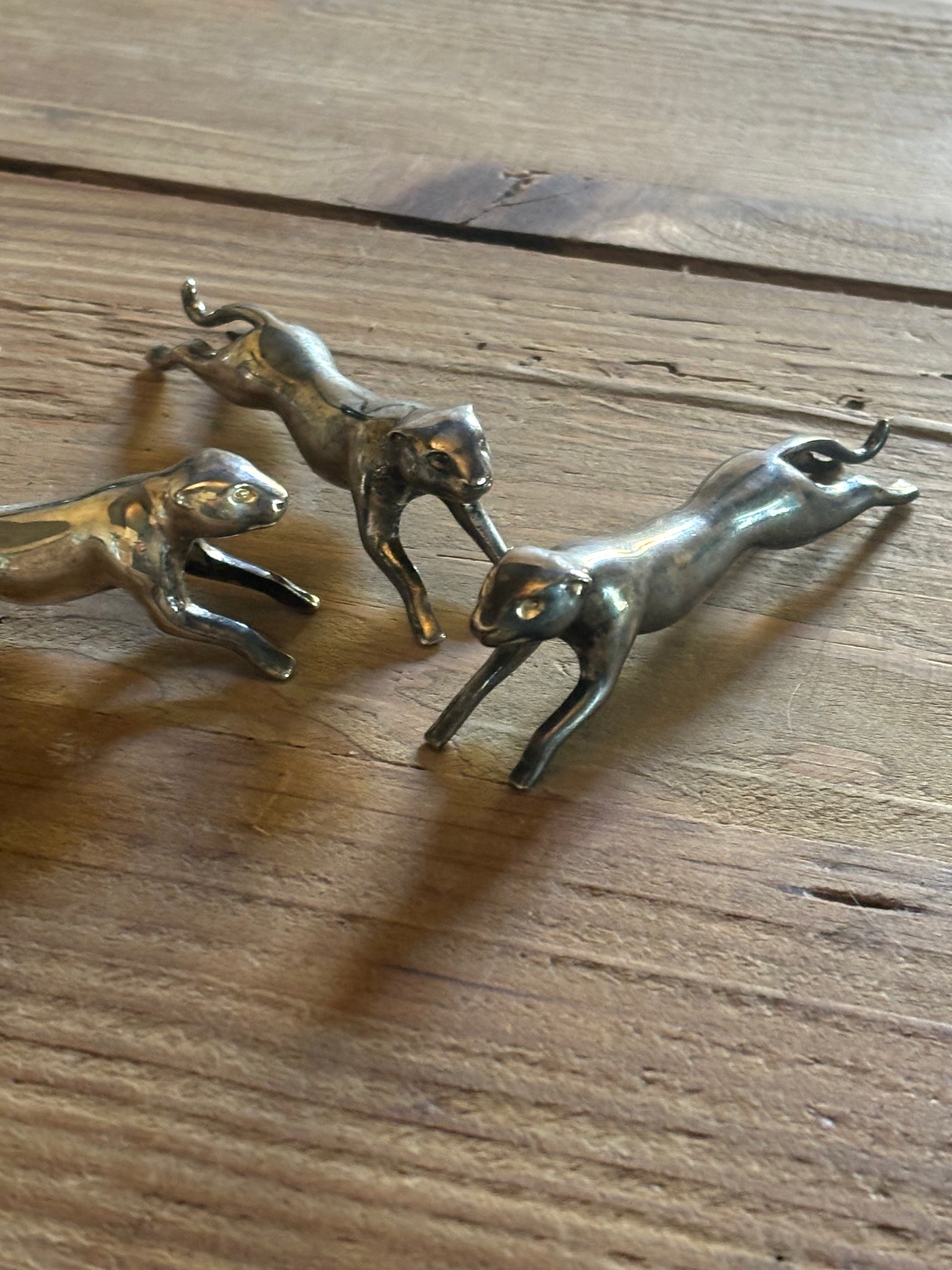 Cutlery holder