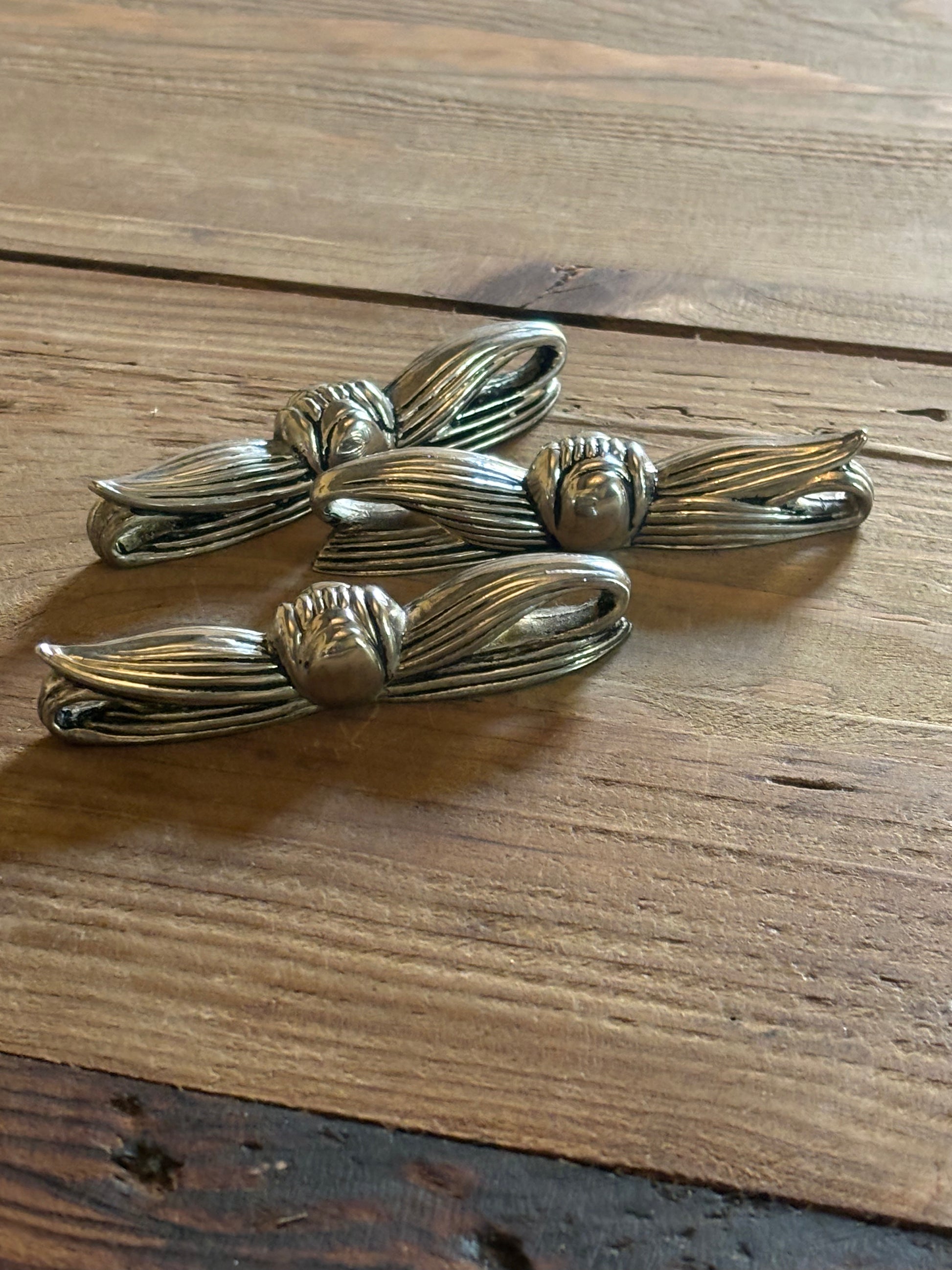 Cutlery holder