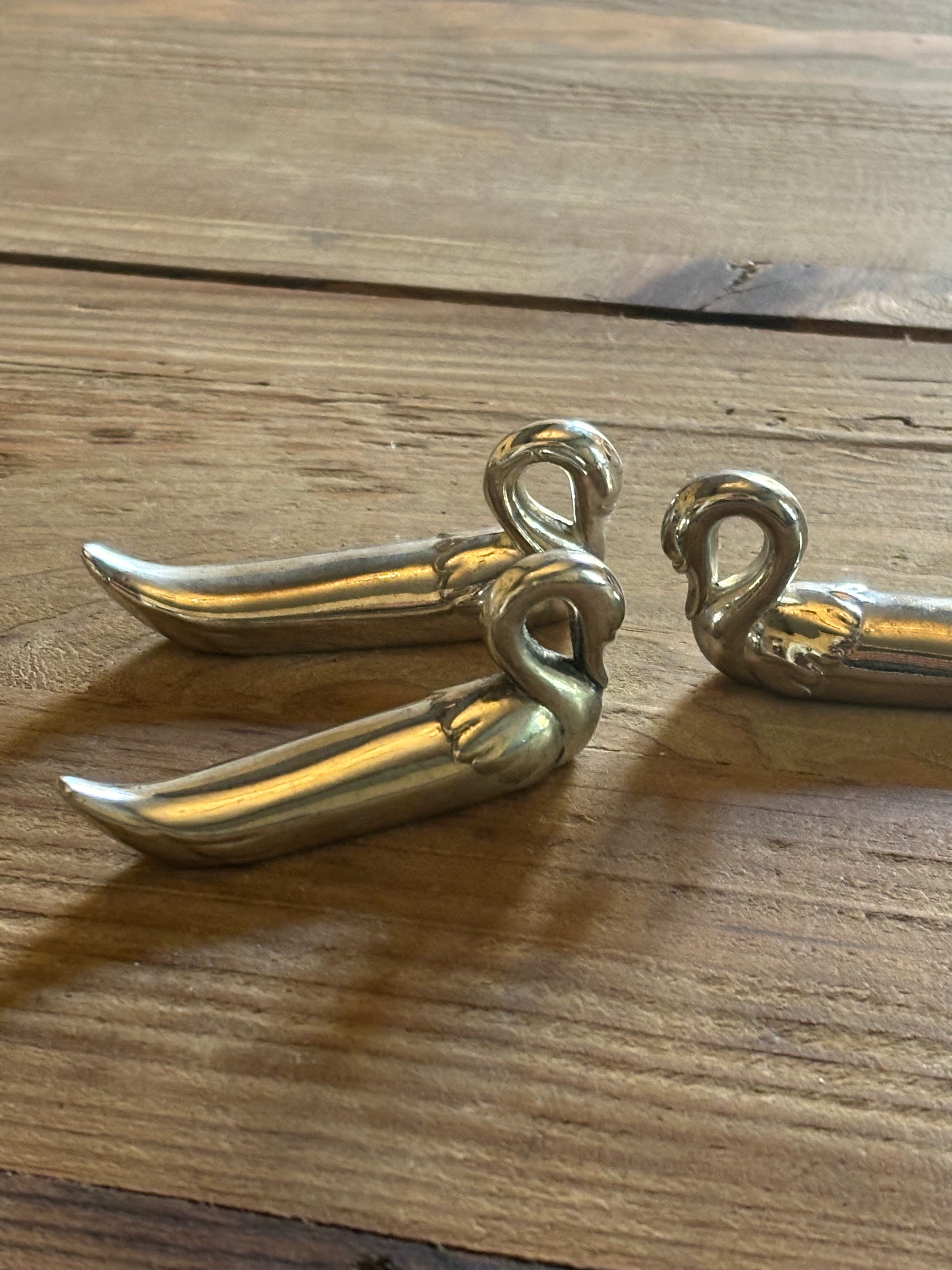 Cutlery holder